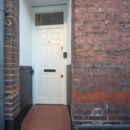 BellaLiving 2 Bedroom Apartment - Luton Luton  Buitenkant foto