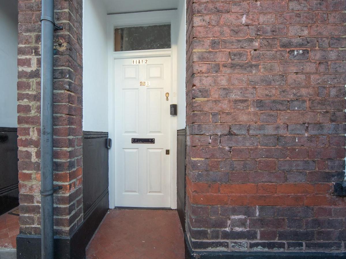 BellaLiving 2 Bedroom Apartment - Luton Luton  Buitenkant foto